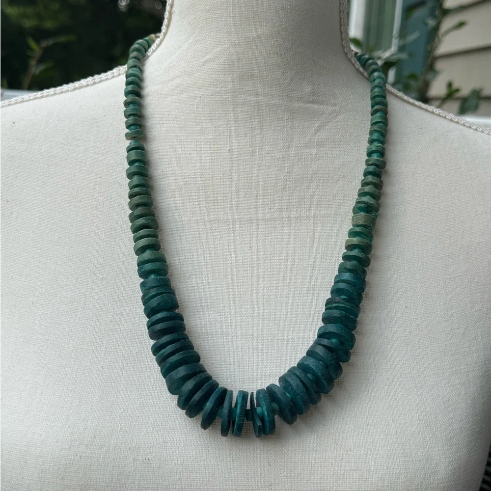 ANJALAI NECKLACE BLUE - Picture 2 of 6